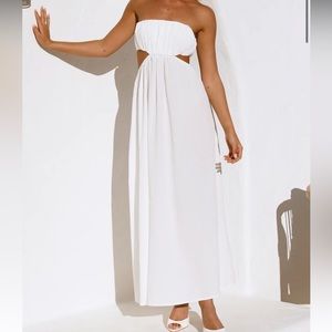 Hello Molly Gorg Lover White Strapless MIDI Dress NEVER WORN!